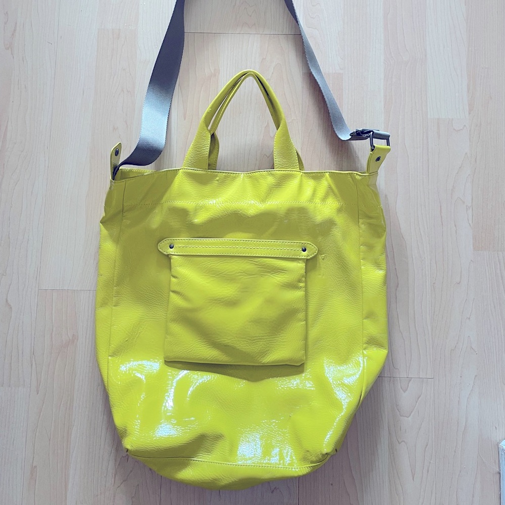 LEATHER bag